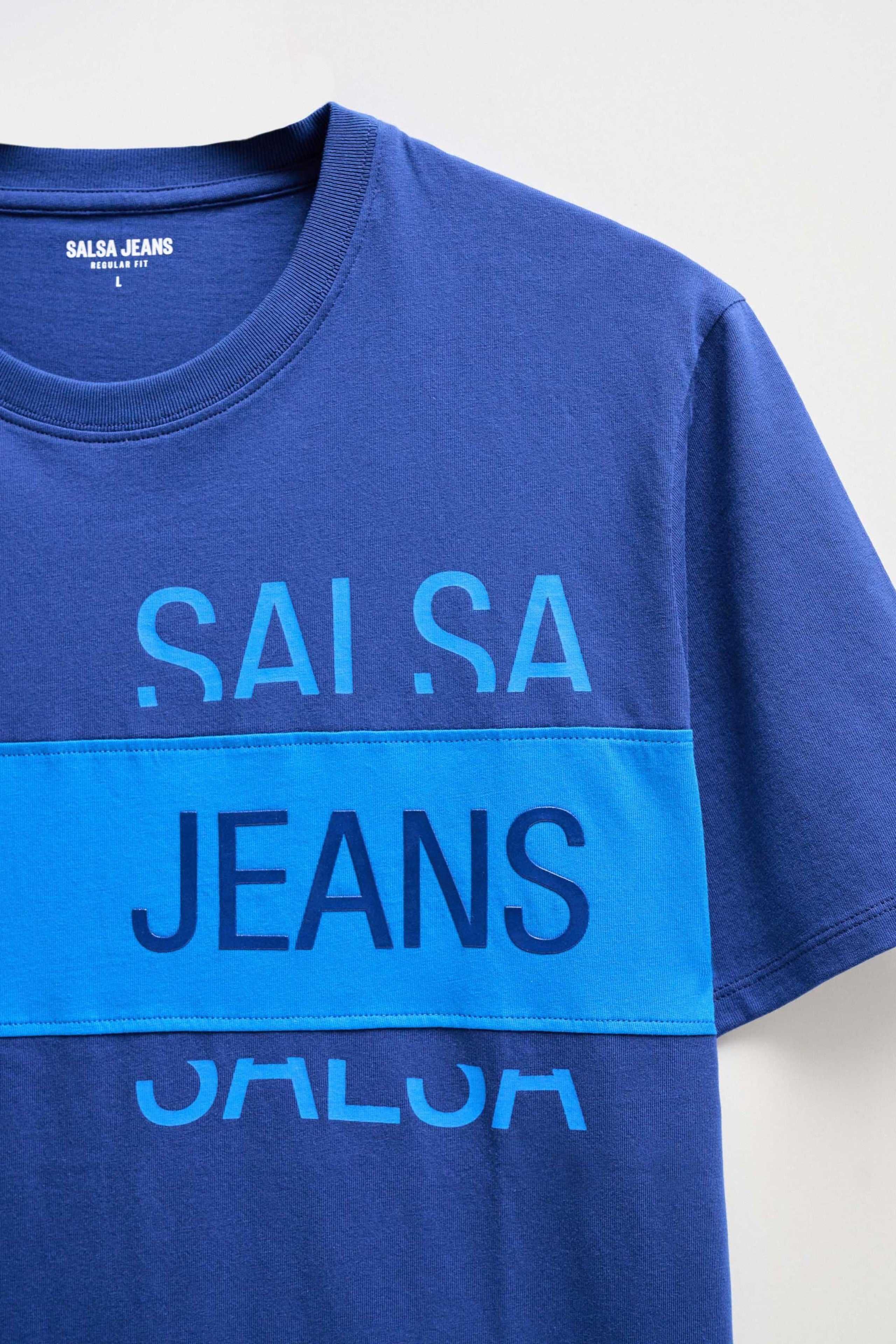 T-Shirt w/Branding*